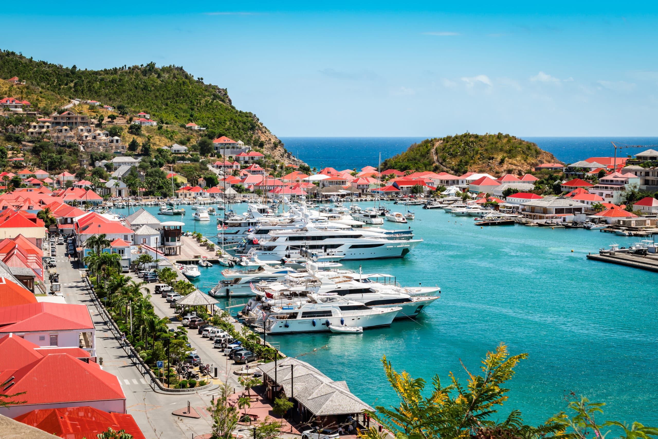 Yachts gathered along the St Barthélemy coast